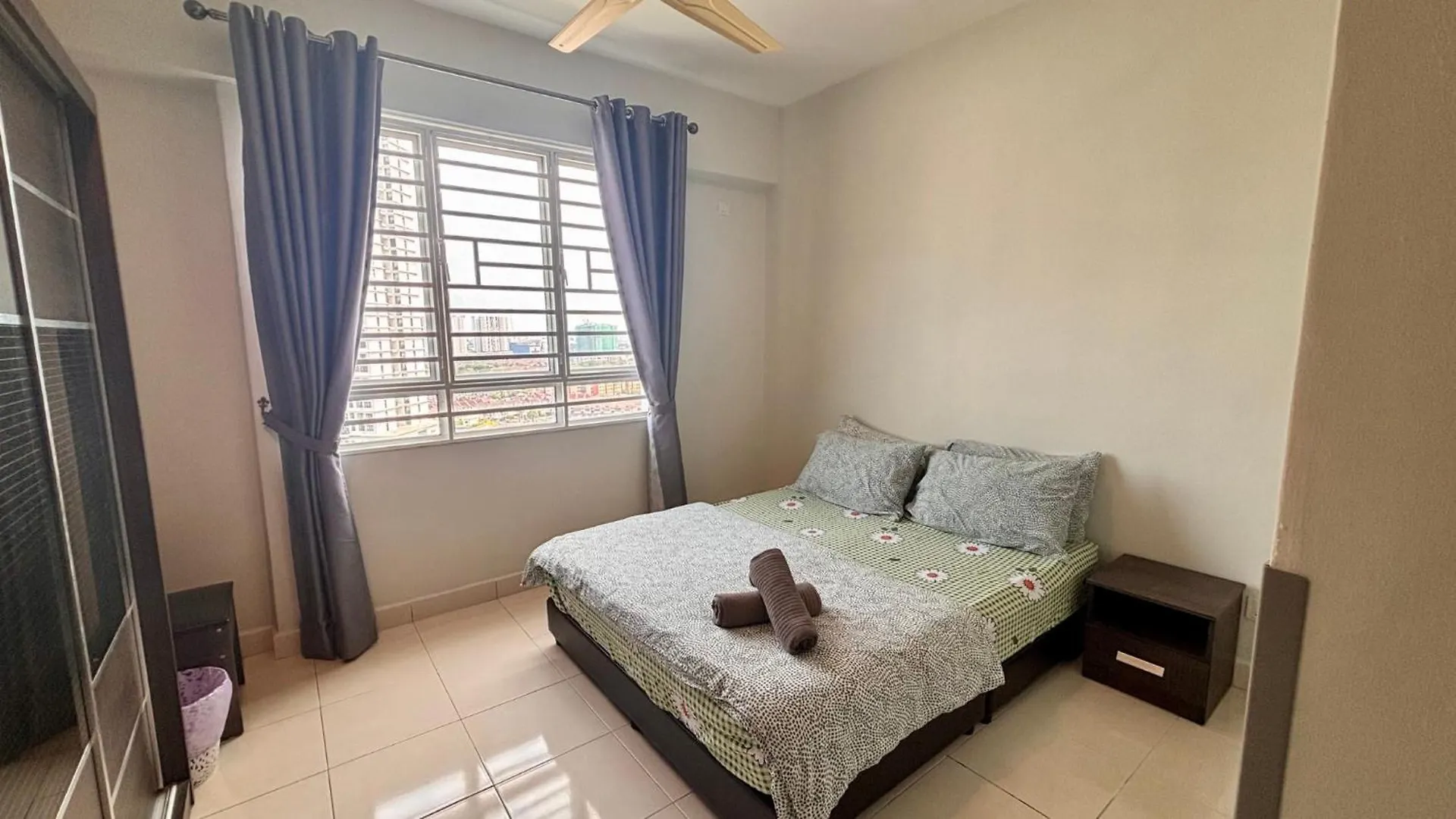 Apartment 'A'Ffordable Spacious 6Pax S Pice Penang Bayan Lepas Ma­lay­sia